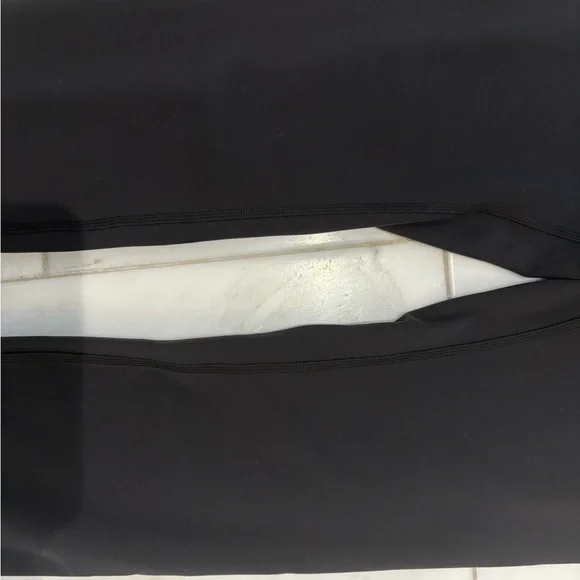 Lululemon Wunder Train High Rise Black Leggings Size 8 - Picture 6 of 10